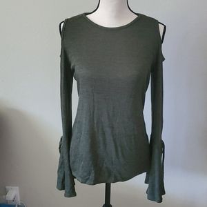 Harper Max Cold Shoulder Bell Sleeve Shirt - Green